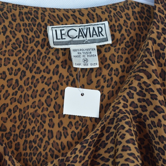 Animal Print Founcy Blouse SZ M Le Caviar - Picture 8 of 8